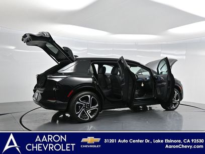 New 2025 Chevrolet Equinox EV LT w/ Convenience Package II