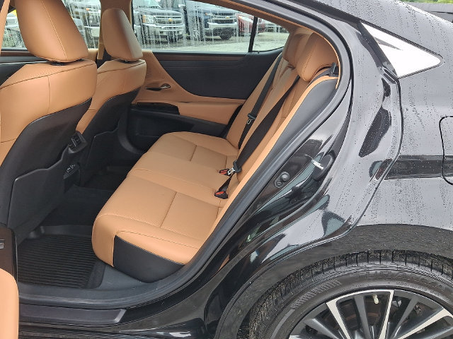 Used 2025 Lexus ES 350 w/ Premium Package FWD image 21