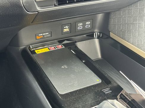 New 2026 Toyota Camry XLE AWD/4WD image 27