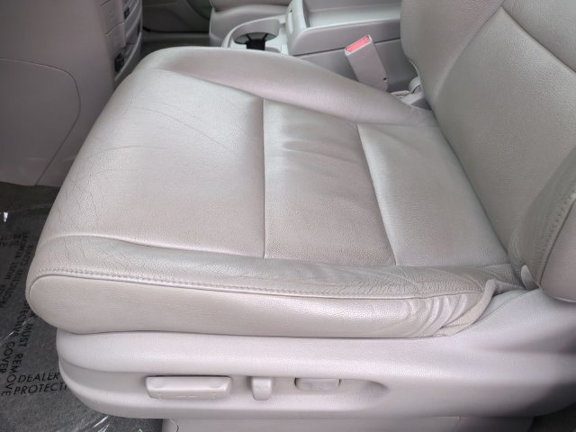 Used 2015 Honda Odyssey Touring image 17