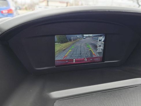 Used 2018 Ford Escape SE image 17