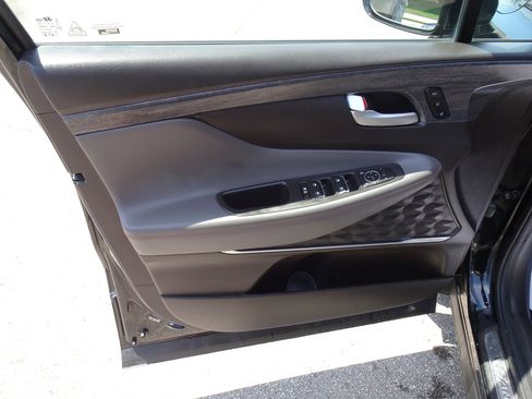 Used 2019 Hyundai Santa Fe AWD image 14