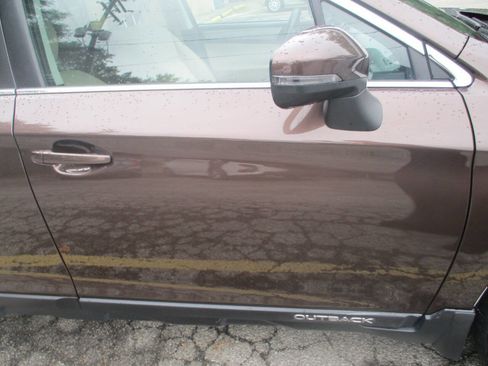 Used 2019 Subaru Outback 2.5i Premium image 20