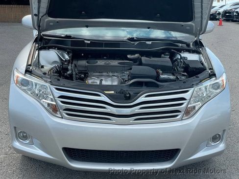Used 2010 Toyota Venza FWD image 26