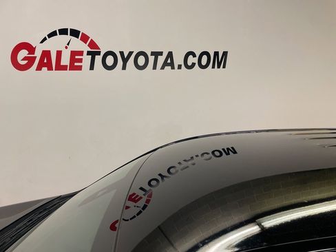 Used 2022 Chevrolet Equinox LT image 8