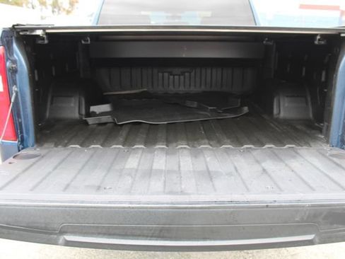 Used 2022 Chevrolet Silverado 1500 LT Trail Boss w/ Safety Package AWD/4WD image 9