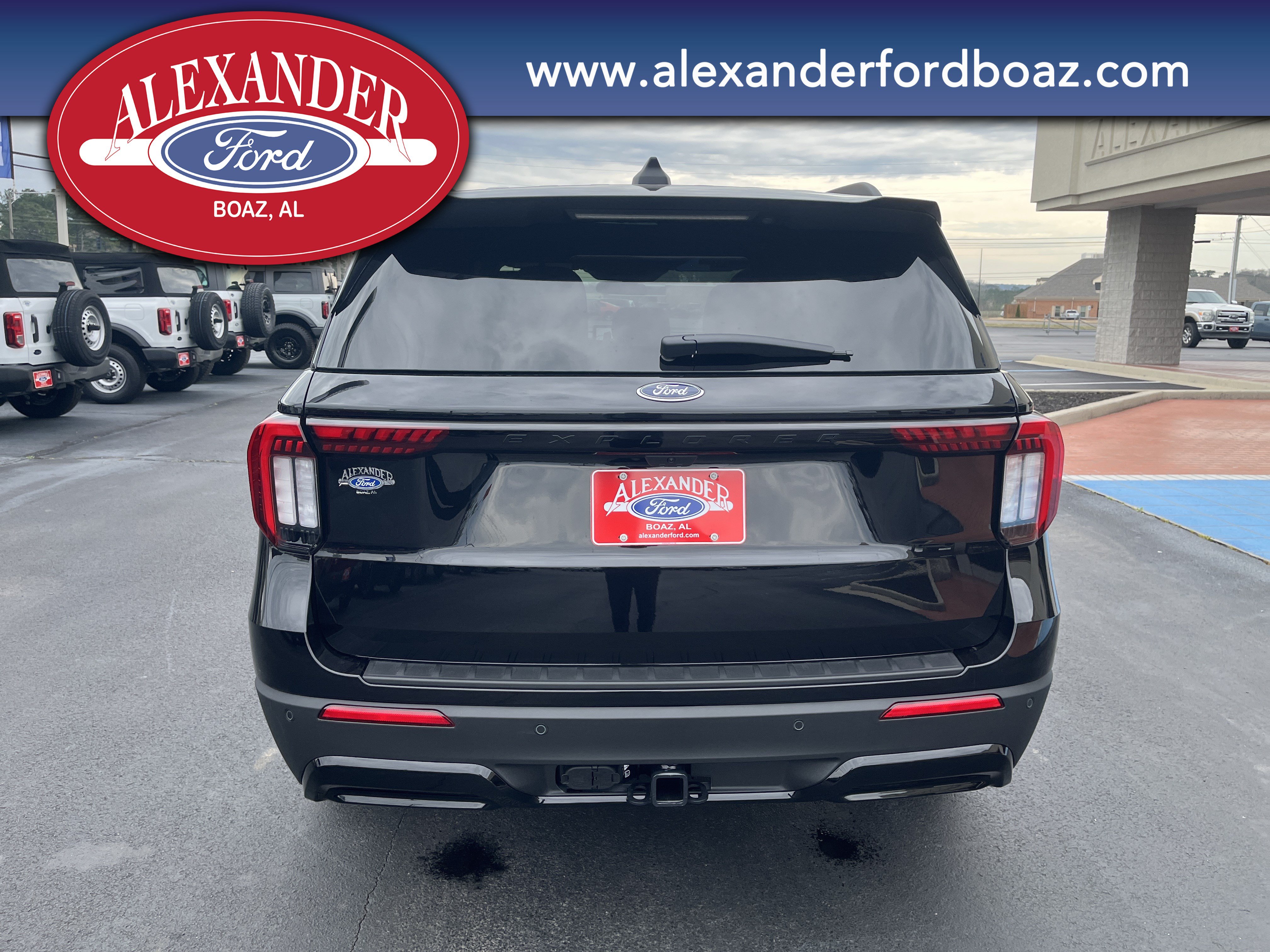 New 2026 Ford Explorer ST-Line RWD image 6
