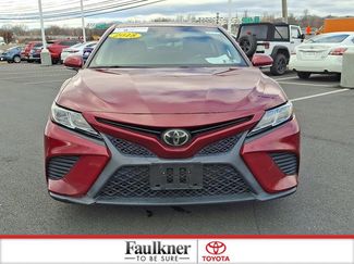Used 2018 Toyota Camry L video 2