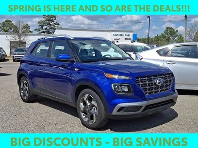 Used 2025 Hyundai Venue SEL