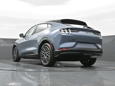 New 2024 Ford Mustang Mach-E Premium image 31