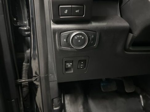 Used 2020 Ford Expedition Limited w/ Special Edition Package image 35