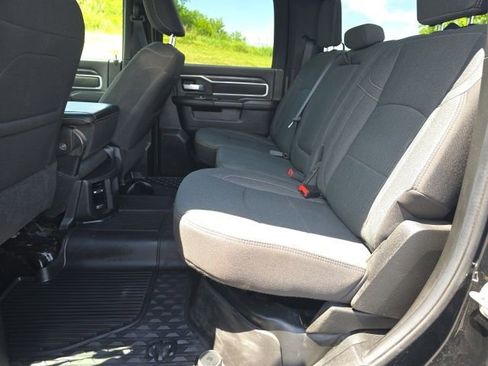 Used 2024 RAM 3500 Big Horn w/ Safety Group AWD/4WD image 21