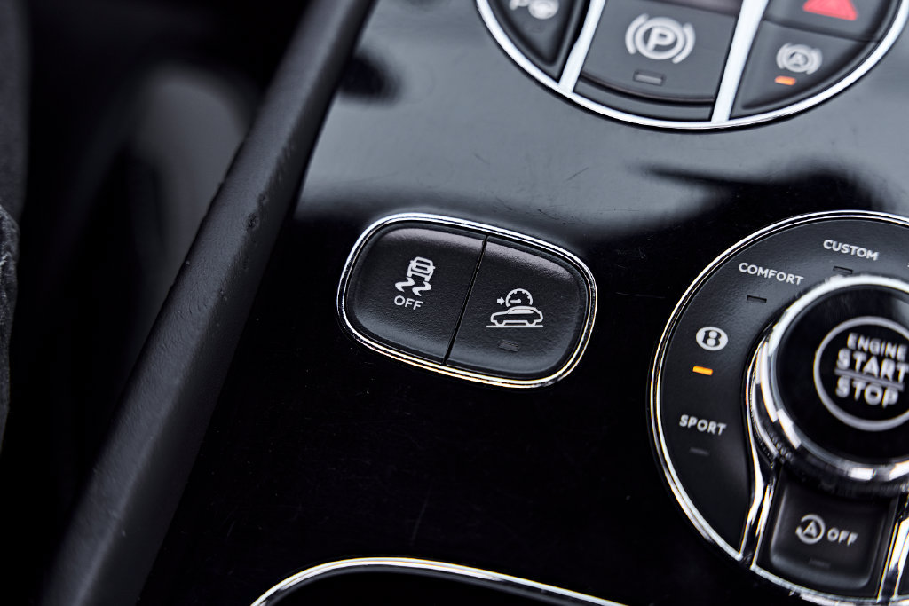 Used 2020 Bentley Bentayga Speed AWD/4WD image 81