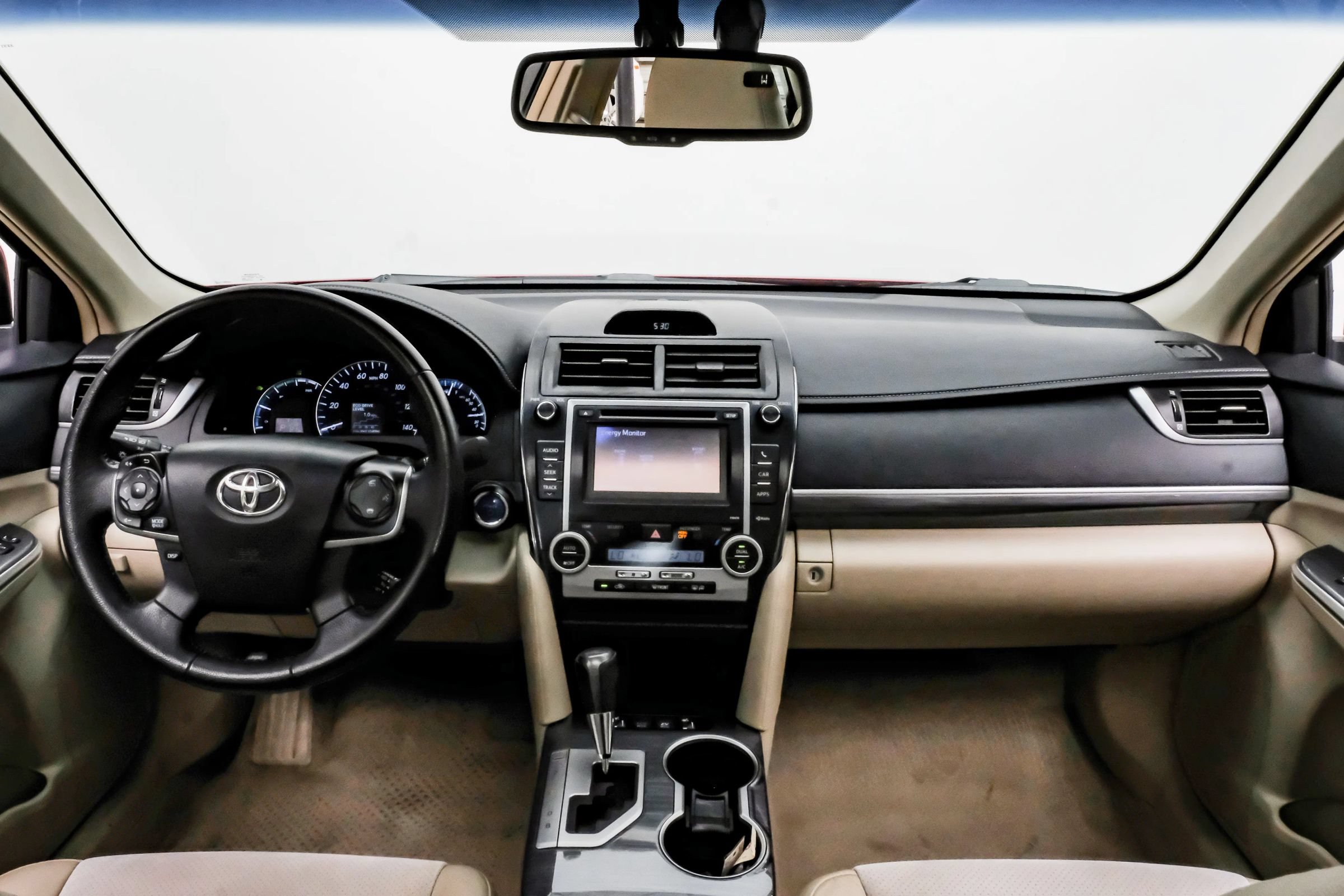 Used 2013 Toyota Camry XLE w/ Leather Pkg FWD image 14
