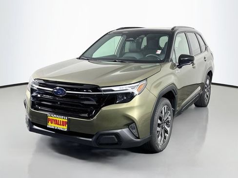 New 2026 Subaru Forester Touring AWD/4WD image 3