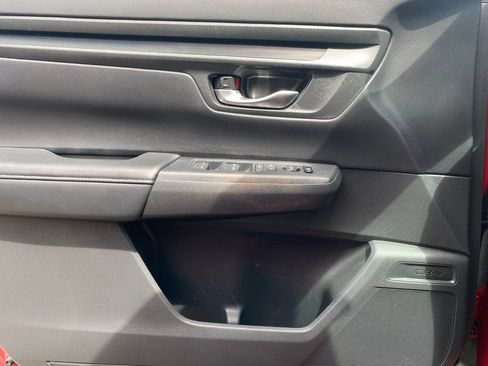 Used 2024 Honda CR-V EX image 11