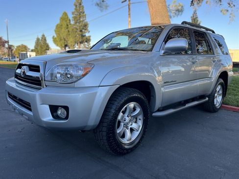 Used 2006 Toyota 4Runner SR5 image 7