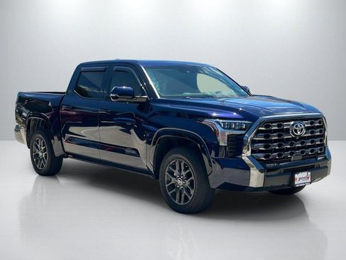 Used 2023 Toyota Tundra Platinum AWD/4WD image 3