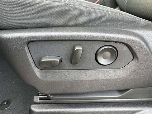 Certified 2025 Chevrolet Suburban LS w/ LPO, Dark Essentials Package image 30