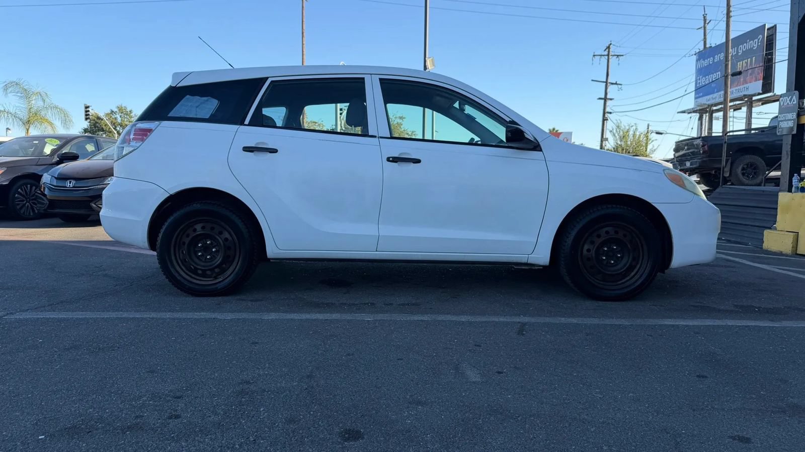 Used 2006 Toyota Matrix XR FWD image 4