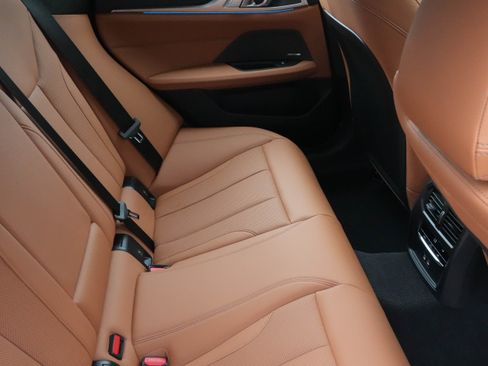 Certified 2025 BMW M440i RWD image 35