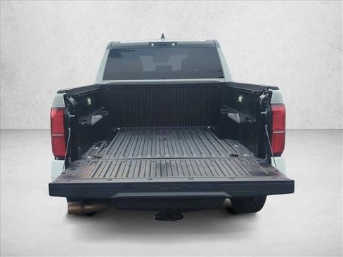 Certified 2025 Toyota Tacoma TRD Off-Road AWD/4WD image 6