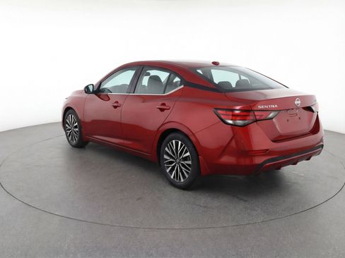 Used 2024 Nissan Altima 2.5 SV FWD image 6