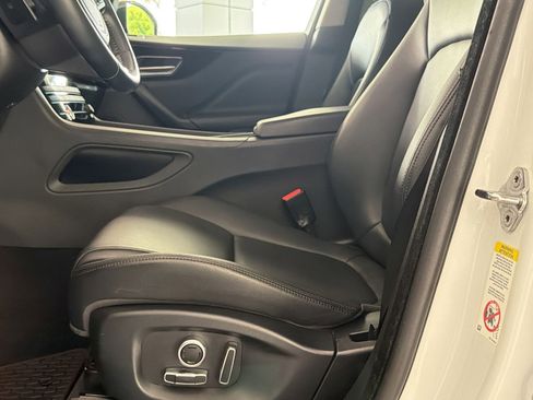 Used 2020 Jaguar F-PACE Premium AWD/4WD image 5