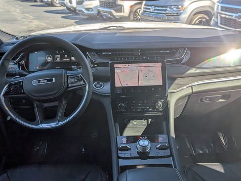 Used 2024 Jeep Grand Cherokee L Overland w/ Trailer Tow Package image 19