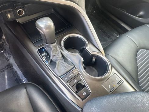 Used 2024 Toyota Camry SE w/ Cold Weather Package image 37