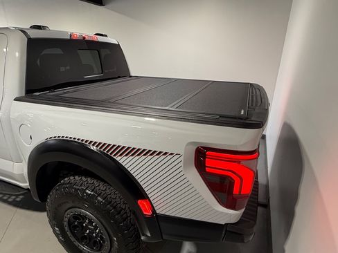 Used 2024 Ford F150 Raptor image 17