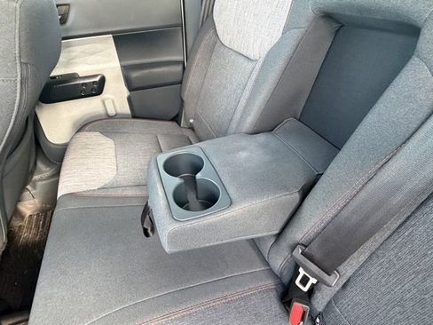 Used 2023 Ford Maverick XLT image 18