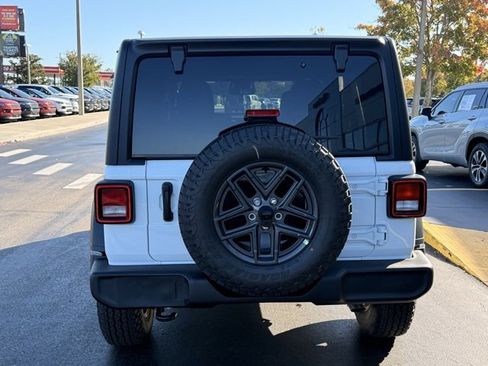 New 2026 Jeep Wrangler Sport S image 7