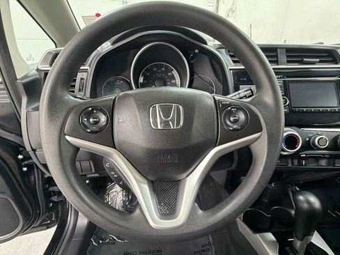 Used 2018 Honda Fit LX image 16