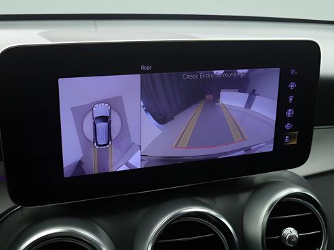 Certified 2022 Mercedes-Benz GLC 300 image 13