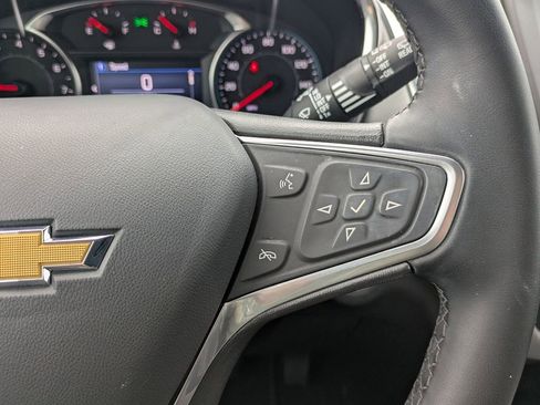 Used 2023 Chevrolet Equinox LT w/ Driver Convenience Package image 19