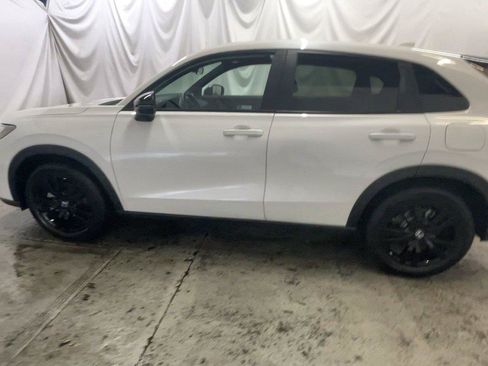 Used 2026 Honda HR-V Sport image 13