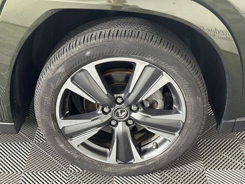 Used 2024 Lexus UX 250h AWD w/ Premium Package image 12