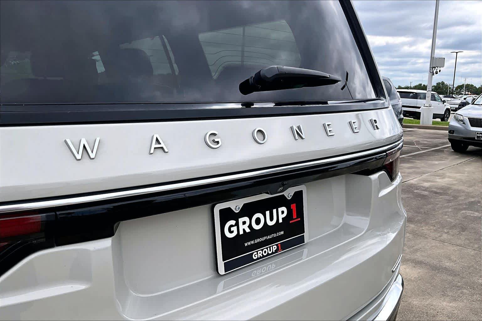Used 2022 Jeep Wagoneer Series II w/ Convenience Group I AWD/4WD image 29