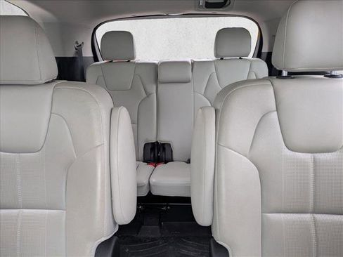 Used 2020 Kia Telluride EX w/ EX Premium Package FWD image 16