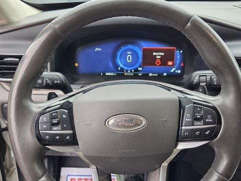 Used 2021 Ford Explorer Platinum w/ Equipment Group 601A image 28