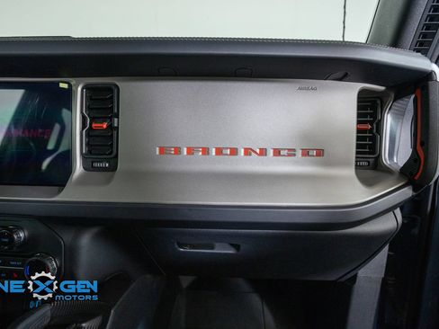 Used 2024 Ford Bronco Raptor w/ Interior Carbon Fiber Pack 6 AWD/4WD image 47