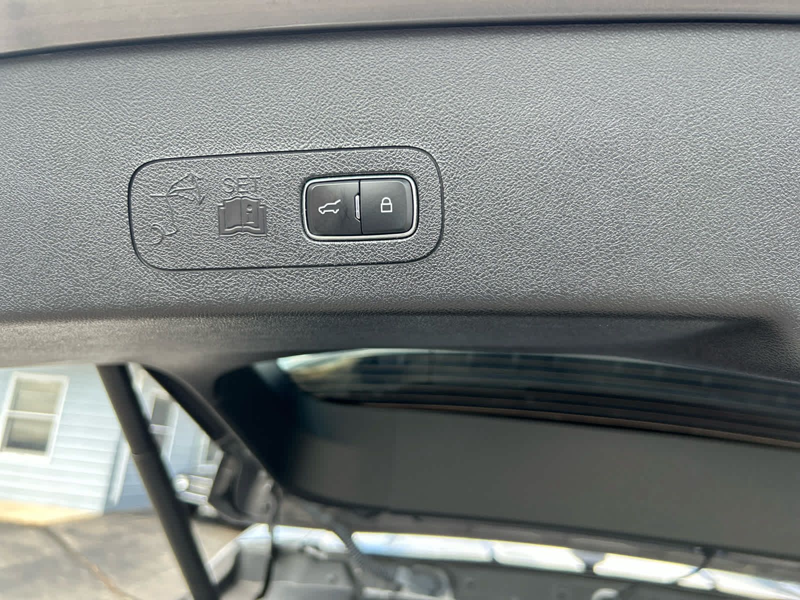 Used 2022 Lincoln Aviator Grand Touring w/ Equipment Group 301A AWD/4WD image 34