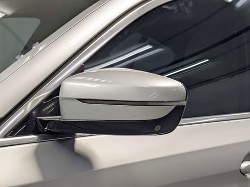 Used 2021 BMW 530i w/ Premium Package image 31