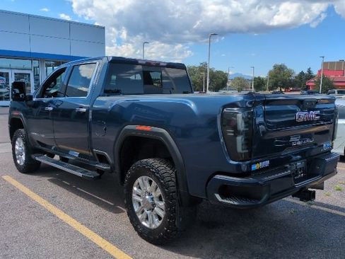 Certified 2020 GMC Sierra 2500 Denali w/ Denali Ultimate Package AWD/4WD image 5