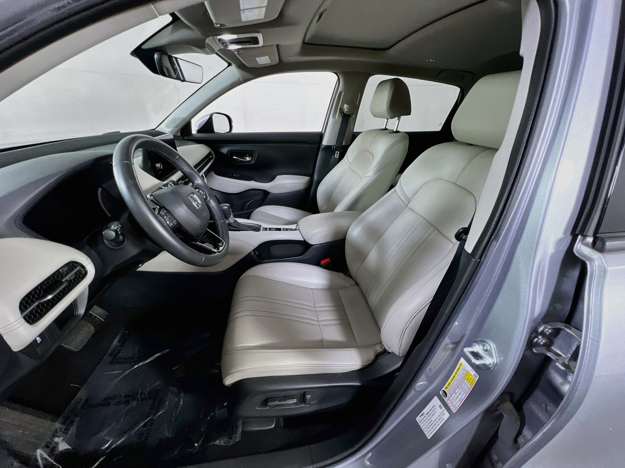 Used 2024 Honda HR-V EX-L image 20