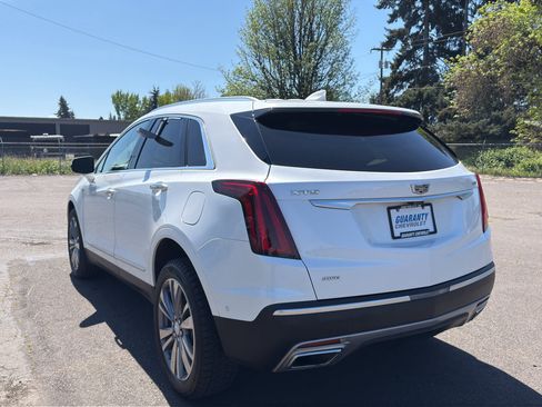 Used 2021 Cadillac XT5 Premium Luxury w/ Platinum Package AWD/4WD image 21