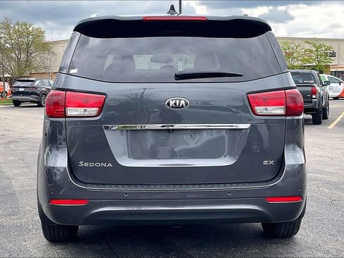 Used 2015 Kia Sedona EX FWD image 3