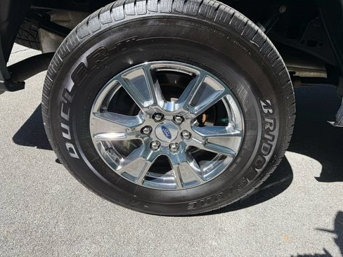 Used 2017 Ford F150 XLT w/ Equipment Group 302A Luxury AWD/4WD image 12