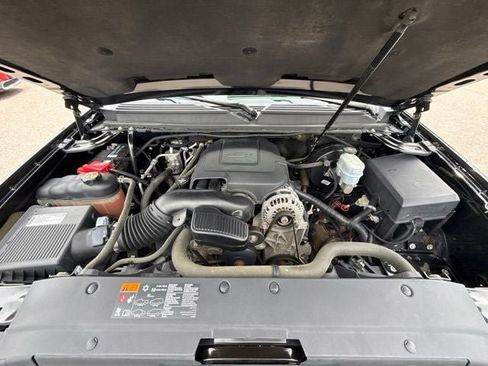 Used 2013 Chevrolet Tahoe LT AWD/4WD image 2